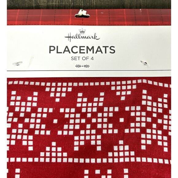 New Hallmark Christmas Table Runner & Set Of 4 Placemats Reindeer Snowflakes - Picture 8 of 11